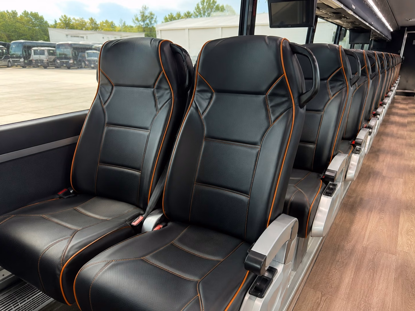 choosing the right bus size for your murrieta prom group