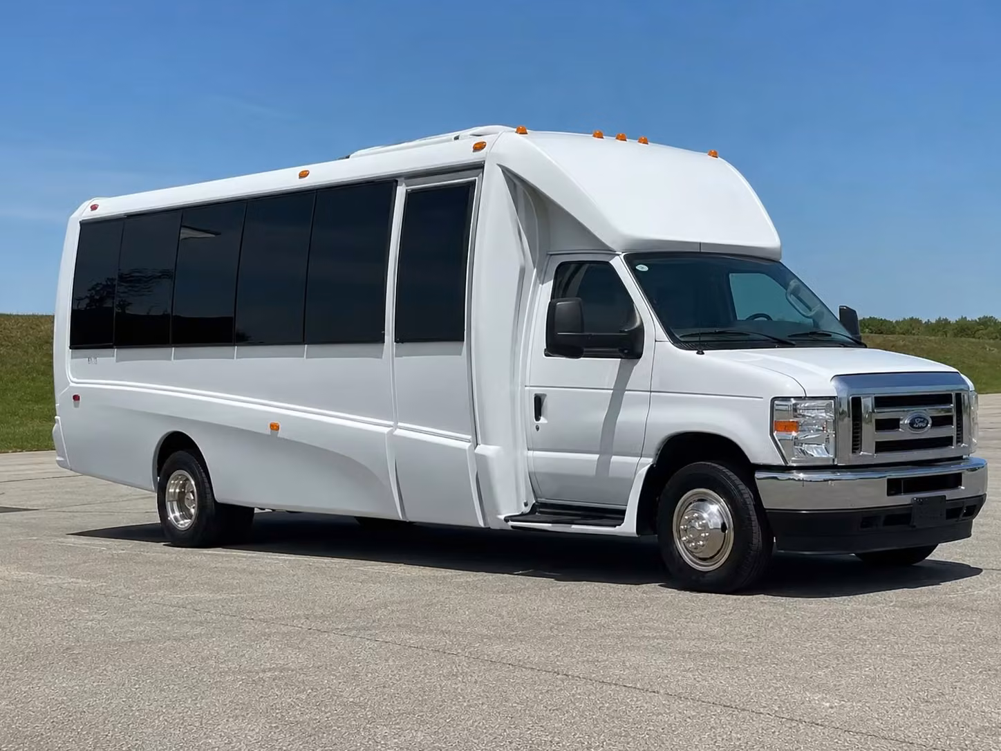 party buses for murrieta prom night ride in style through wine country and beyond